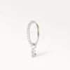 Piercing anneau argenté orné d’un pendentif goutte en zircon, design délicat et lumineux
