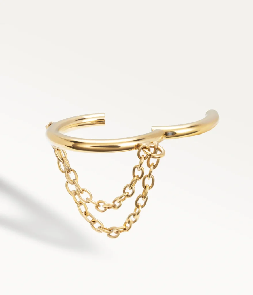 Piercing conch clicker doré avec chaînes pendantes, système d’ouverture pratique