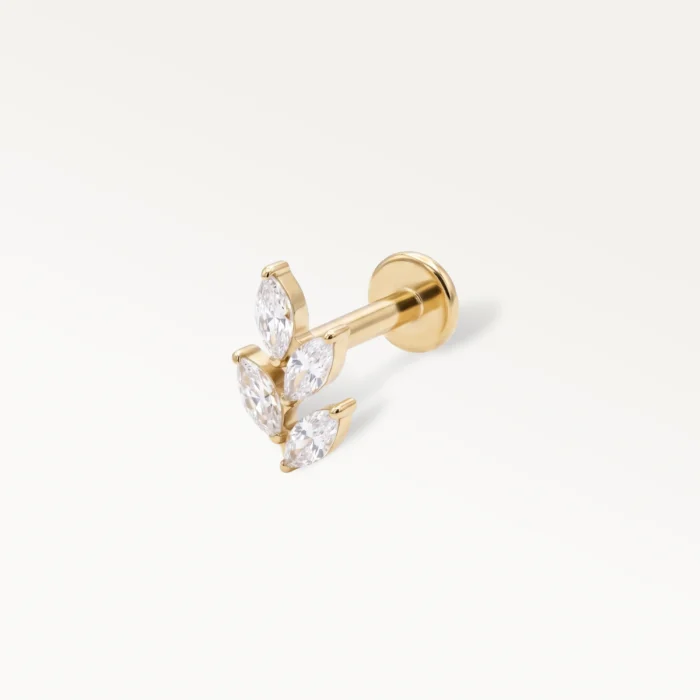 Piercing feuille doré avec quatre cristaux étincelants, accessoire de luxe pour hélix
